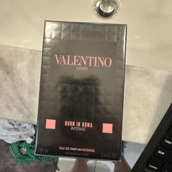 Valentino Cologne
