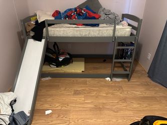 Toddler bunk bed