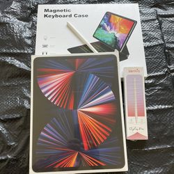 Apple iPad Pro 12.9” 5th Generation (2021 - M1 Chip) 256GB brand new sealed with keyboard & pen 