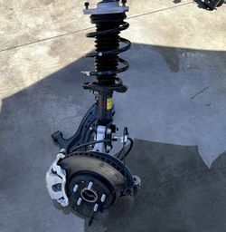 2023-2025 HYUNDAI IONIQ 6 RWD FRONT LEFT SIDE SUSPENSION KNEE ASSEMBLY