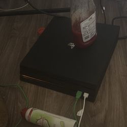 PS4 Pro 