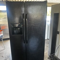 Fridgaid Fridge