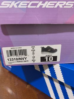 Woman’s Sketchers Walking Shoes Size 10
