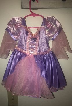 Rapunzel costume