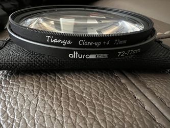 Camera lens filter 72mm close up +4 and 72-77 ring