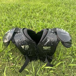 Schutt Y-Flex 5.2 Youth Football Shoulder Pads - Size XL