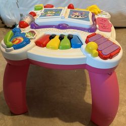 LeapFrog Learn and Groove Musical Table