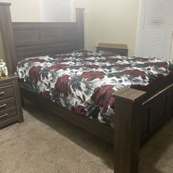 Queen Size Bedroom Set