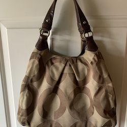 Coach 13894 Brown Op Art Maggie Hobo Shoulder Tote Handbag