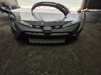 2020-2024 Toyota Corolla bumper with grill OEM
