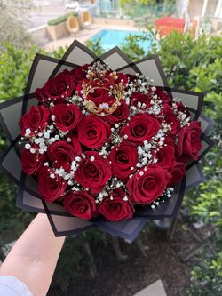 Custom flowers bouquet