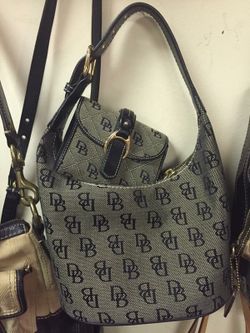 Dooney and bourke purse and matching wallet
