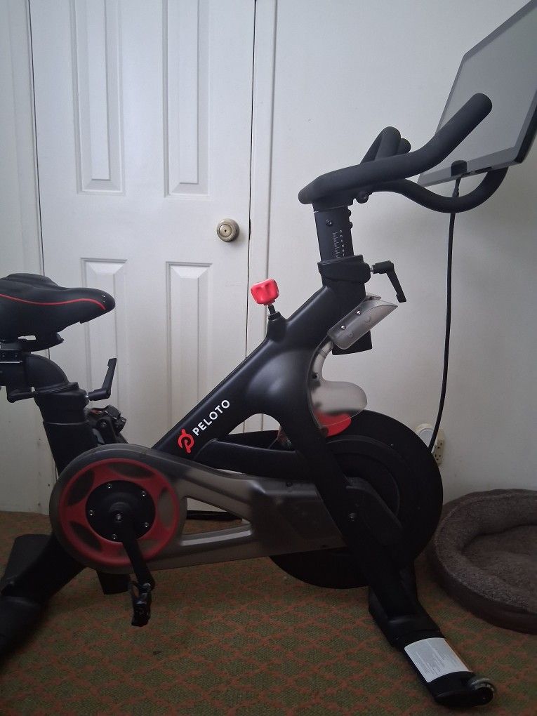 Trying To Improve Your Fitness? I'm Not, So Here's A Gently Used Peleton