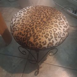 Chitta vintage foot stool  (Rare Find) original