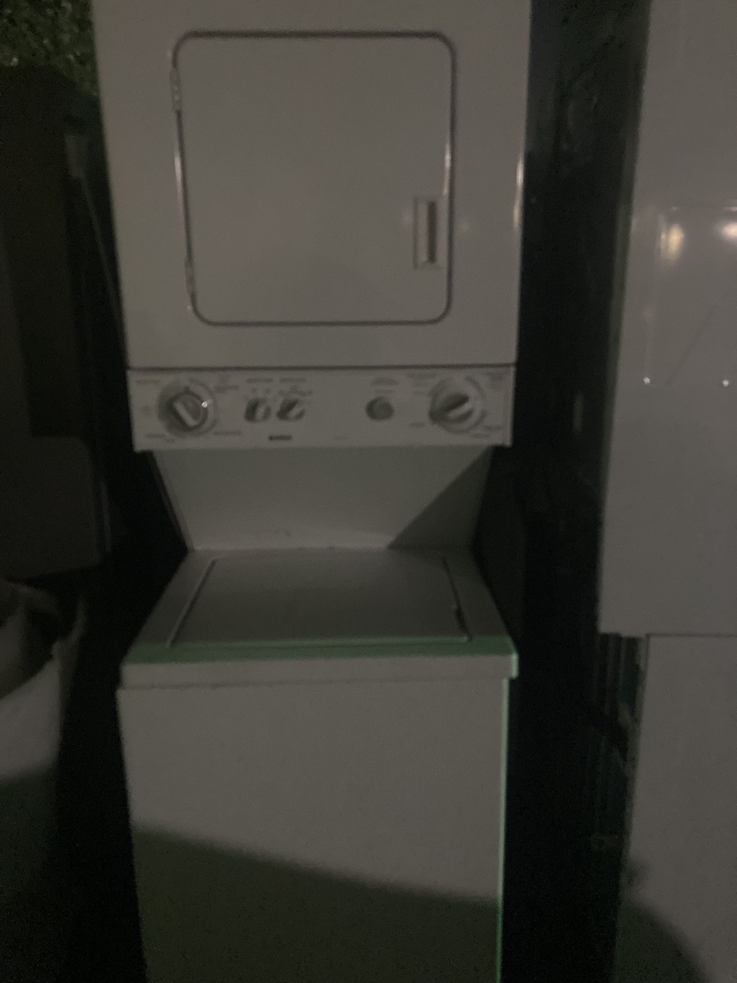 Stackable Washer N Dryer