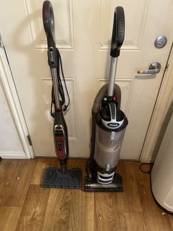 SHARK Vaccume And Floor Steamer