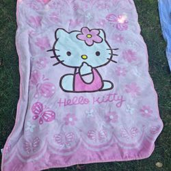 Hello Kitty Blanket 
