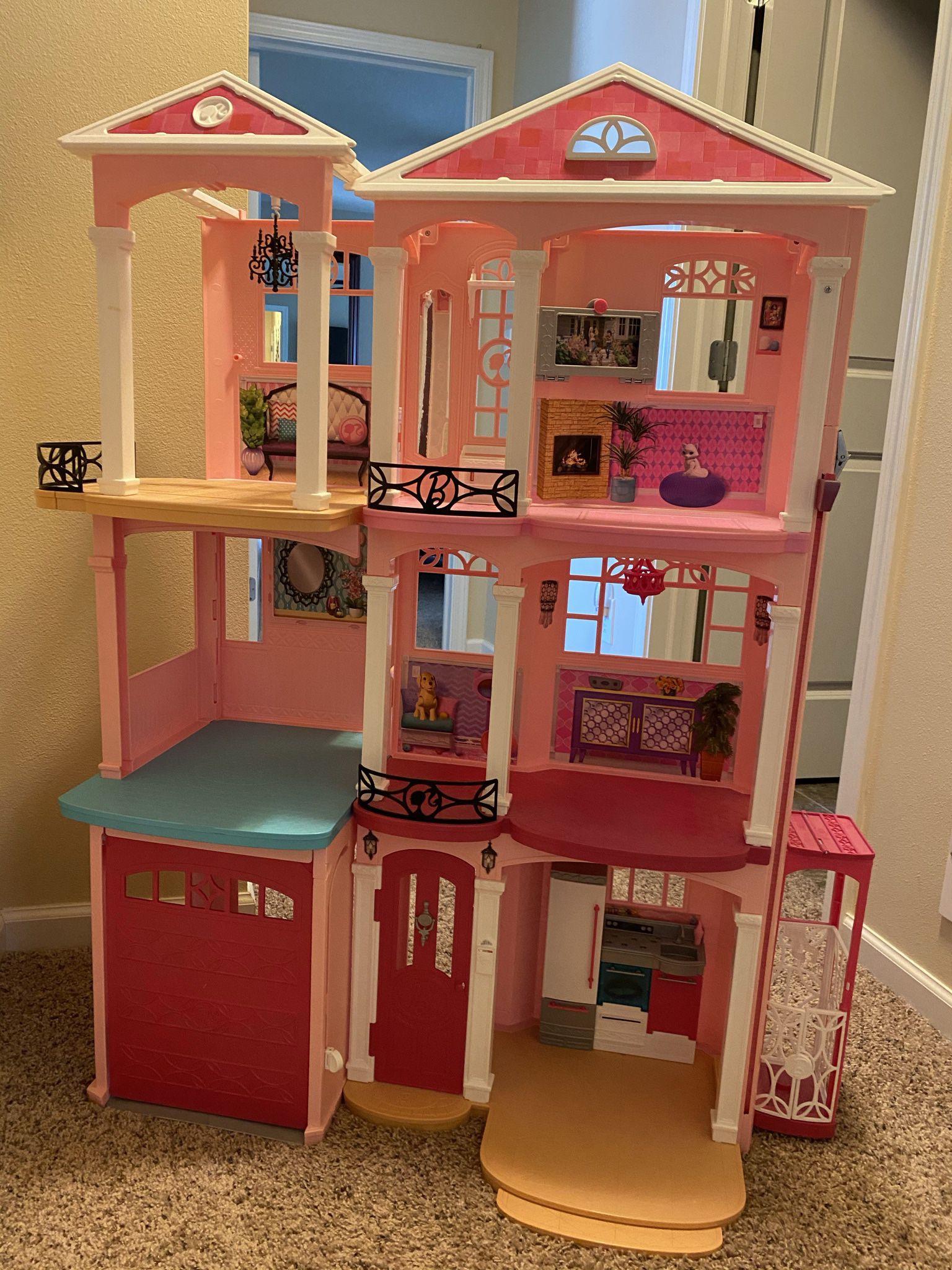 Barbie Dream House With Furniture 