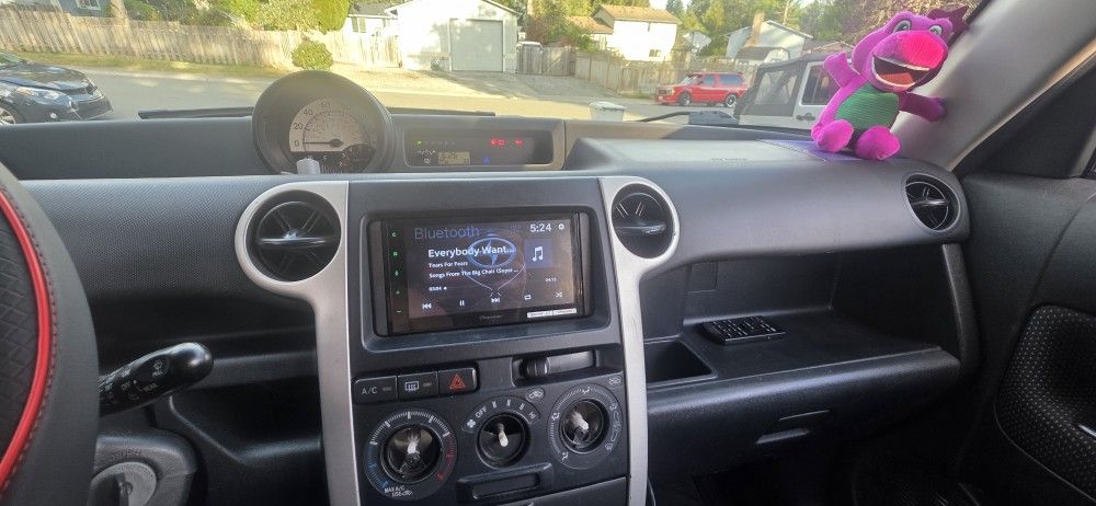 Pioneer Stereo