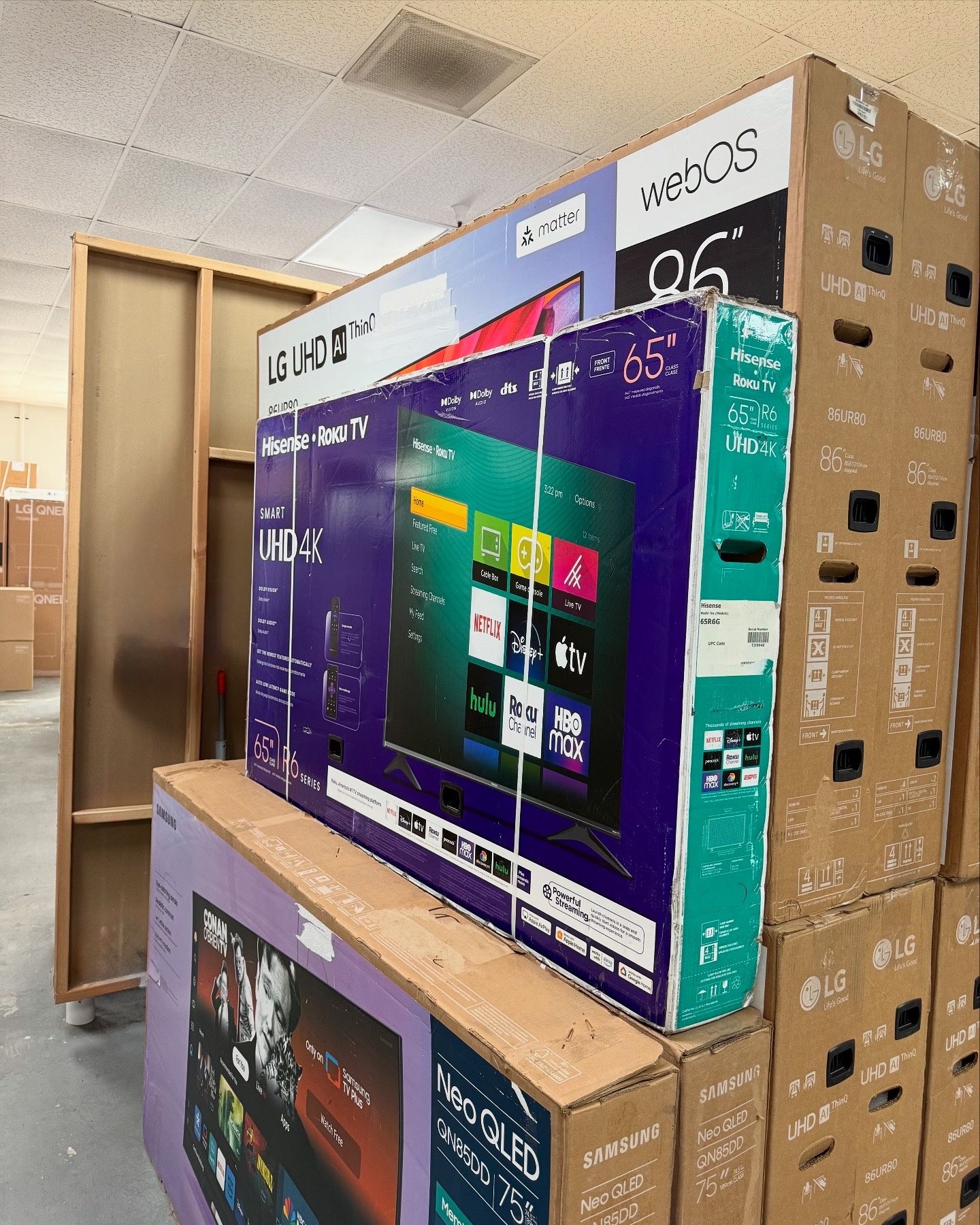 65” HISENSE ROKU 4K SMART TV