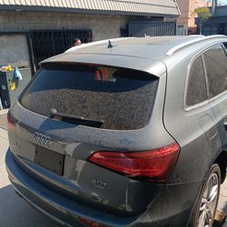 PARTING OUT! AUDI Q5 PARTS!! TEXT FOR PART AVAILABILITY!!!