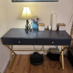 Office/sofa/entry Table