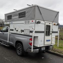 2007 FWC Keystone Pop Up Camper