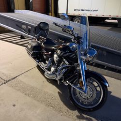 2006 Yamaha stratoliner 1900cc