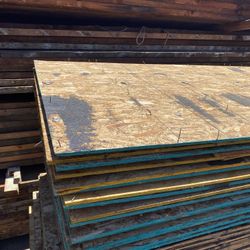 Used 1/2 4x8 Plywood