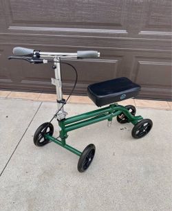 Knee Walker KneeRover Classic like new