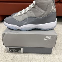 jordan 11 cool grey size 9.5 new