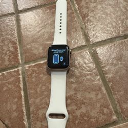 Apple Watch SE 
