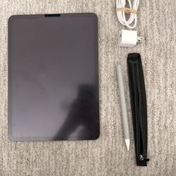 Apple iPad Pro 11 Inch 2nd generation 128 GB WIFI Only 