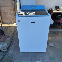 Washer machine Maytag big heavy duty  works good  we deliver 