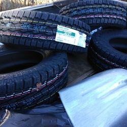 BRAND NEW!!!TOYOS "OPEN COUNTRY" BRAND NEW TIRES!