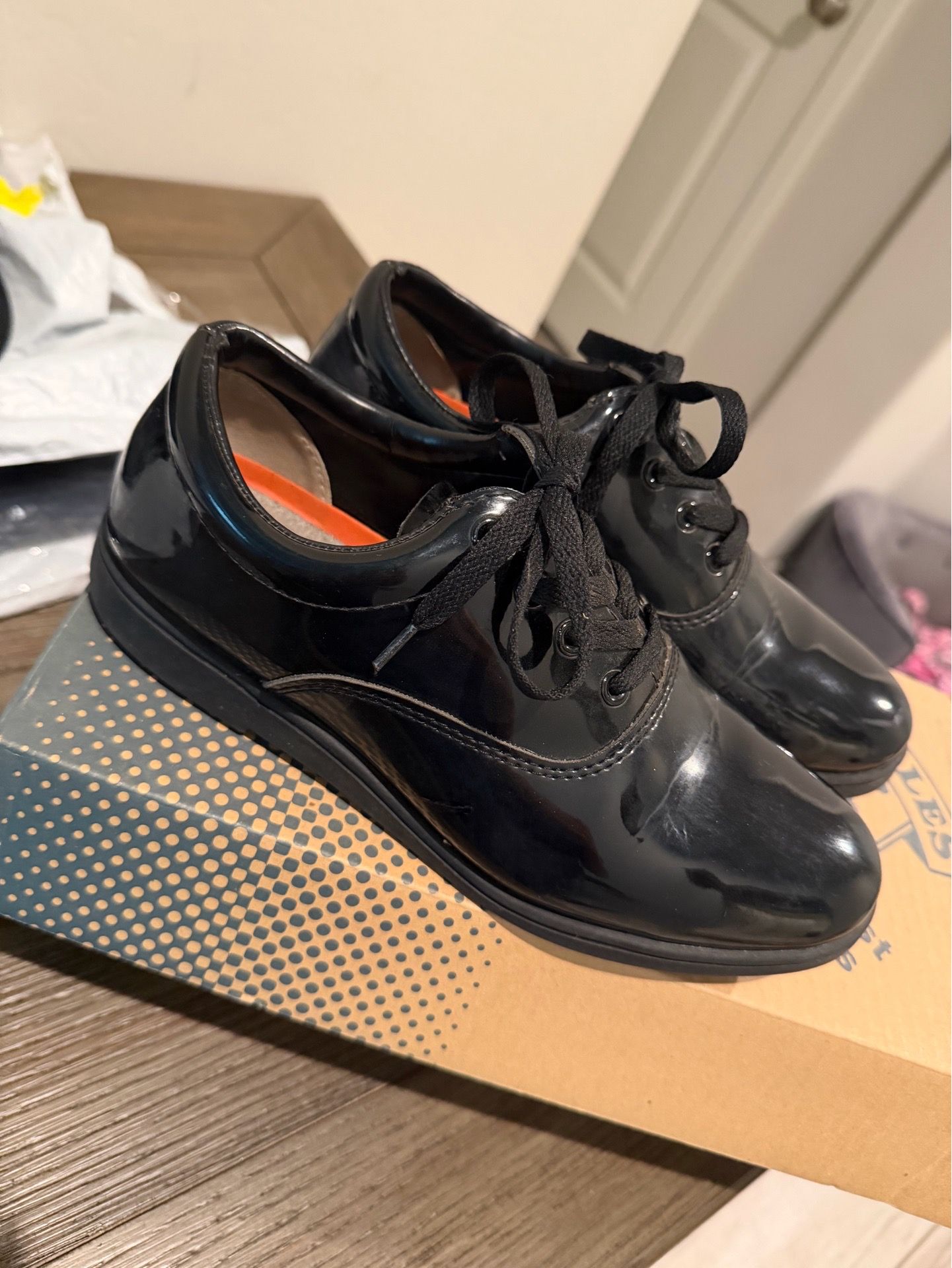 Marching shoes