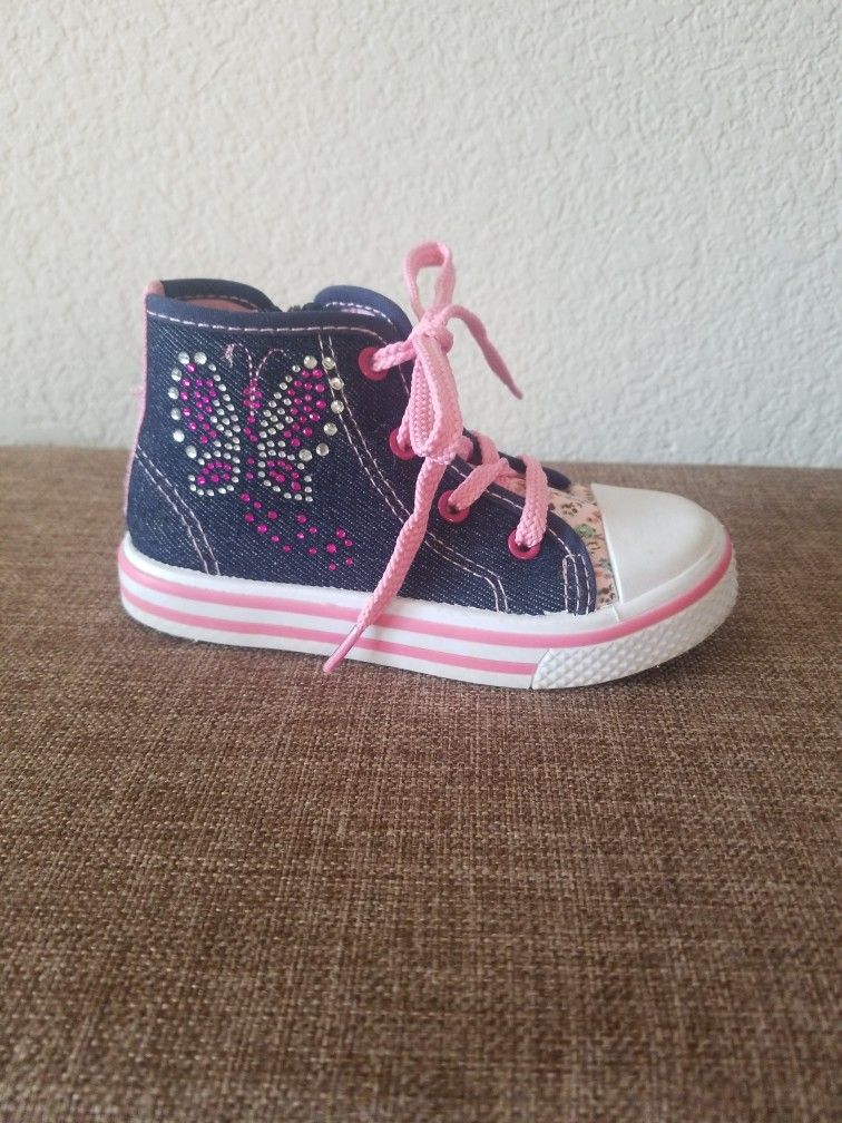Toddler Girl High Tops Size 7