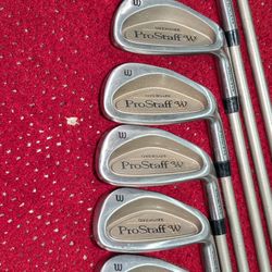 Complete 12 Club Lady's Wilson Pro Staff Set w Bag