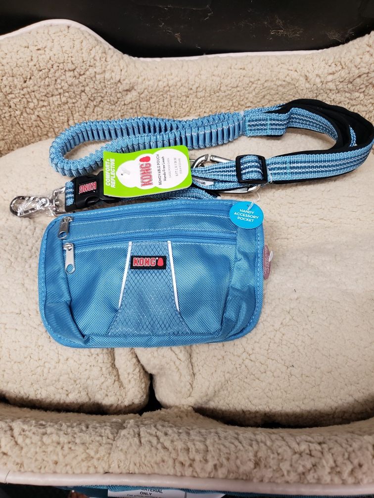 Kong removable pouch hands free leash hot sale