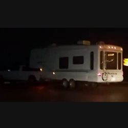 2000 Montana 40 Ft Long