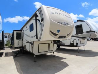 2018 Keystone Montana 3121RL
