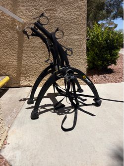Saris Bones 3 trunk bike rack
