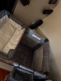 Play pen