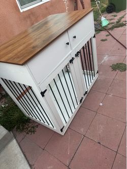 Dodge cage