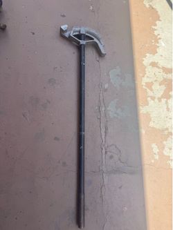 Conduit bender