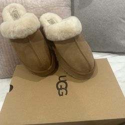 UGGS NUEVAS 