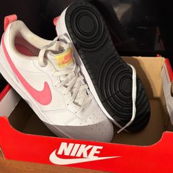 NIKES