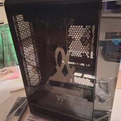 Thermaltake The Tower 600