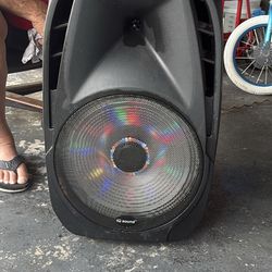 IQ sound standing speaker