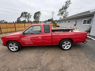1995 Nissan Pickup